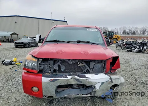 2005 Nissan Titan Xe z USA, uszkodzony, nr VIN 1N6BA07B35N563516